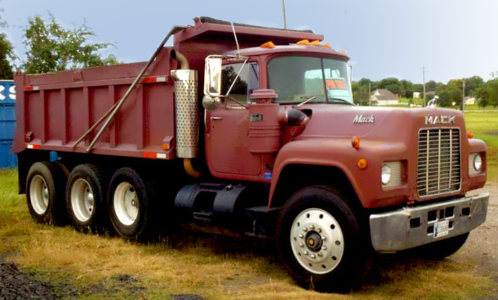 Brown mack truck